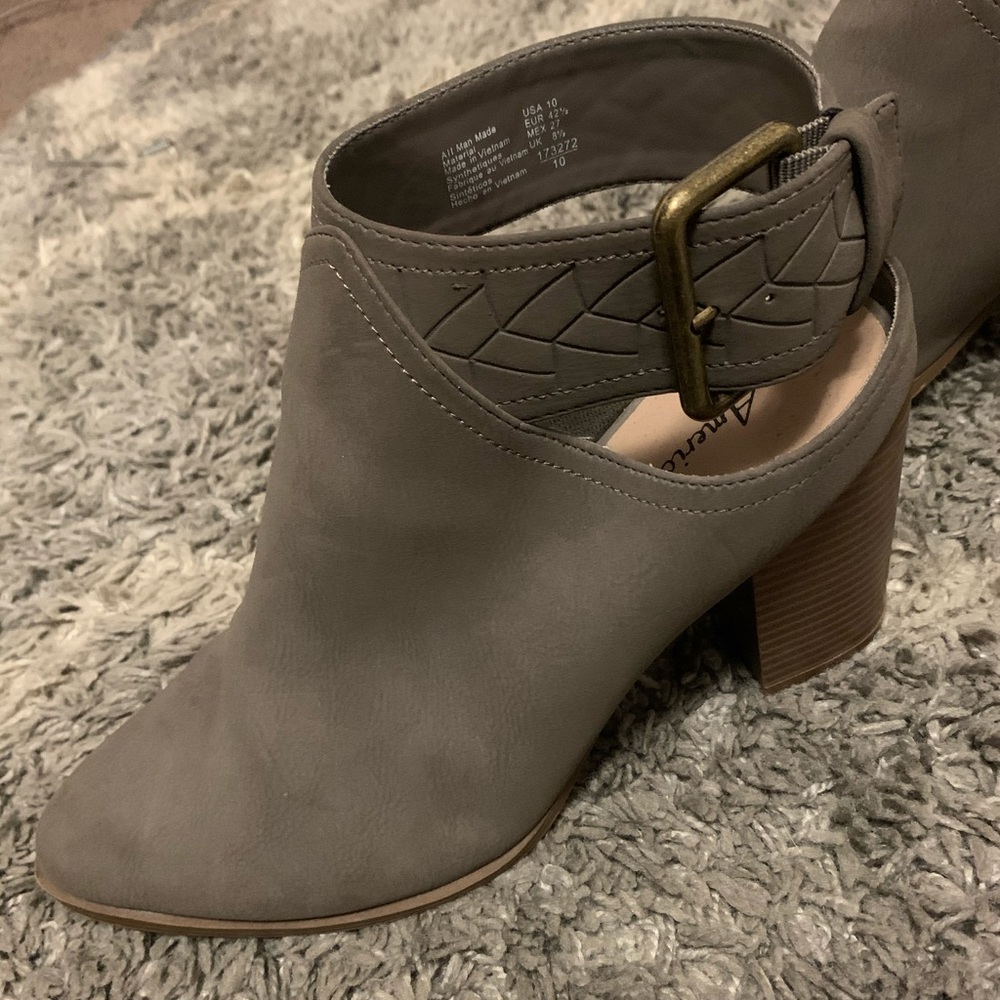 American Eagle Strappy Bootie